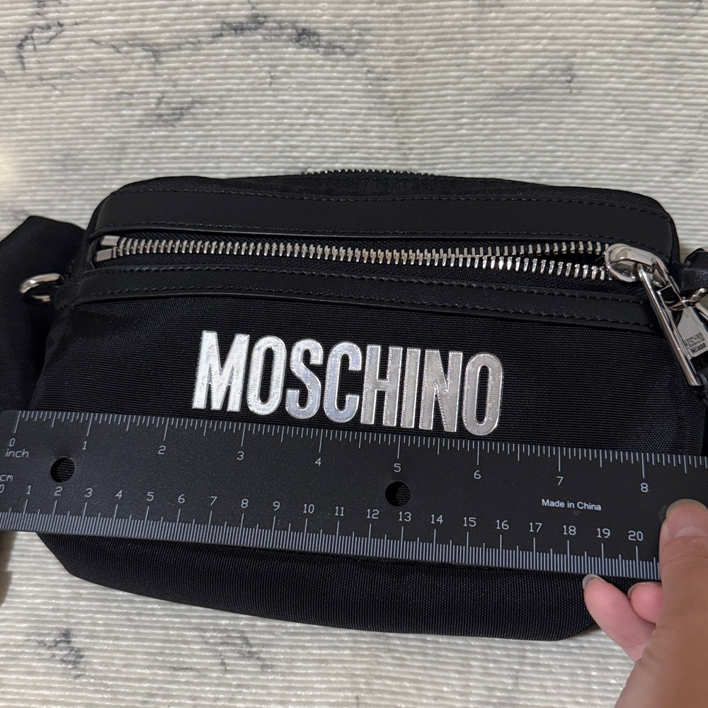 Moschino Couture Black Belt Bag / Bumbag Unisex - Picture 16 of 17